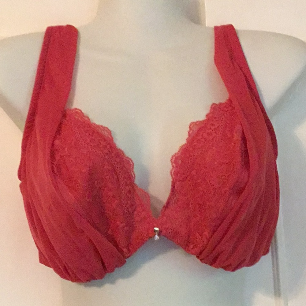 Cacique EUC Coral Blinged Lace Bra 38D